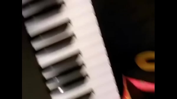Generator Sexy Video
